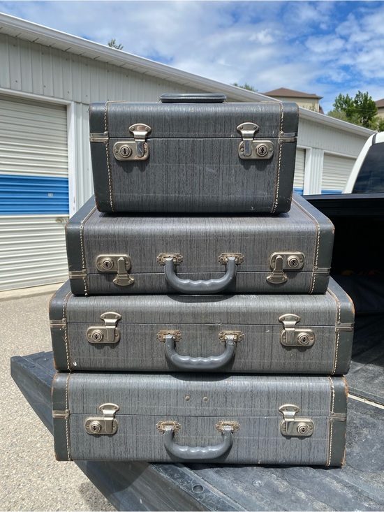 Other - Vintage 1950s Hard Shell 4 Piece Luggage Set Vanity Case Set Grey
